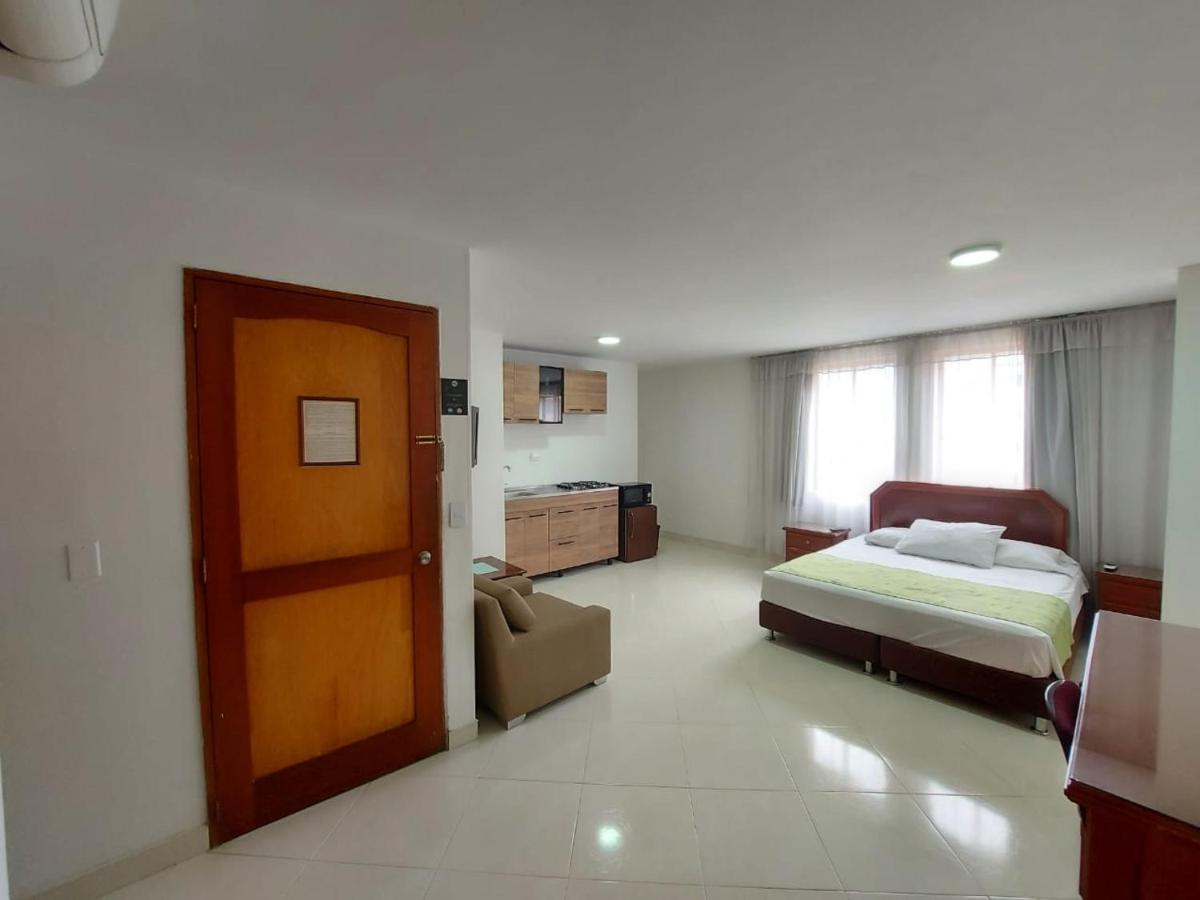 Studio Apartment