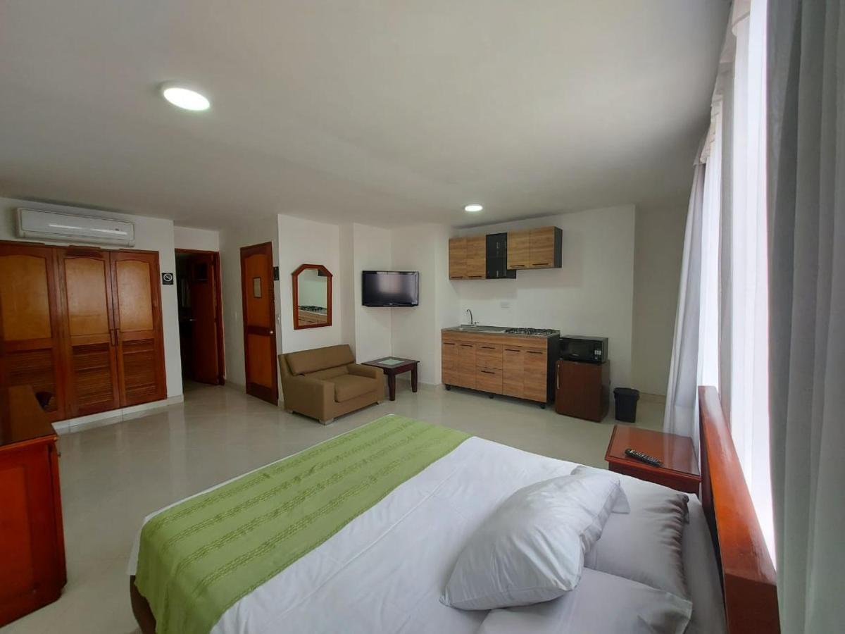 Studio Apartment