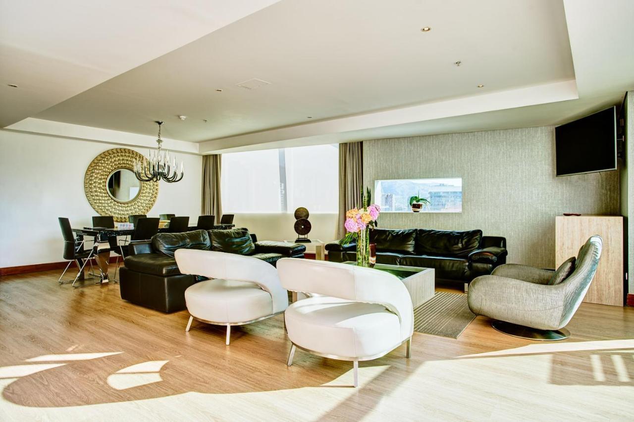 Presidential Suite