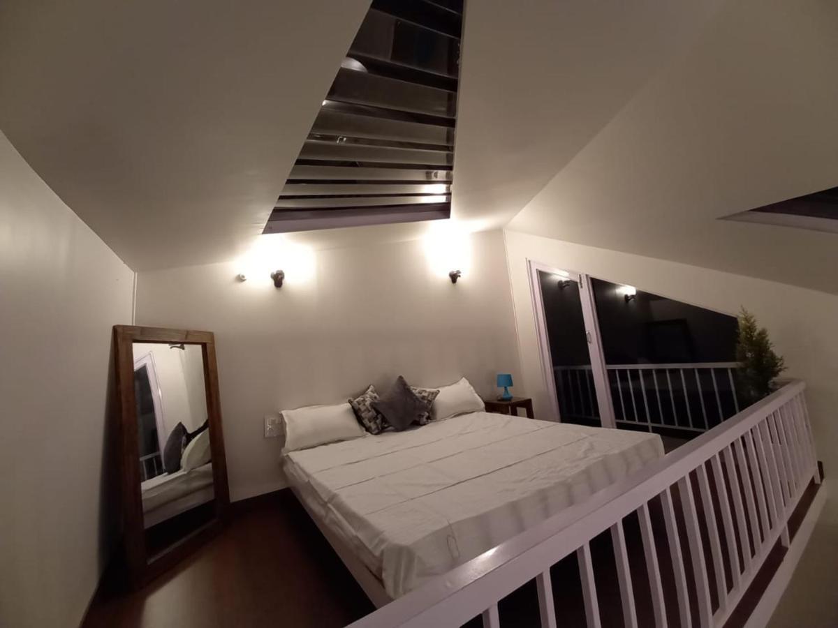 Superior Family Room,1478134897:JPEG