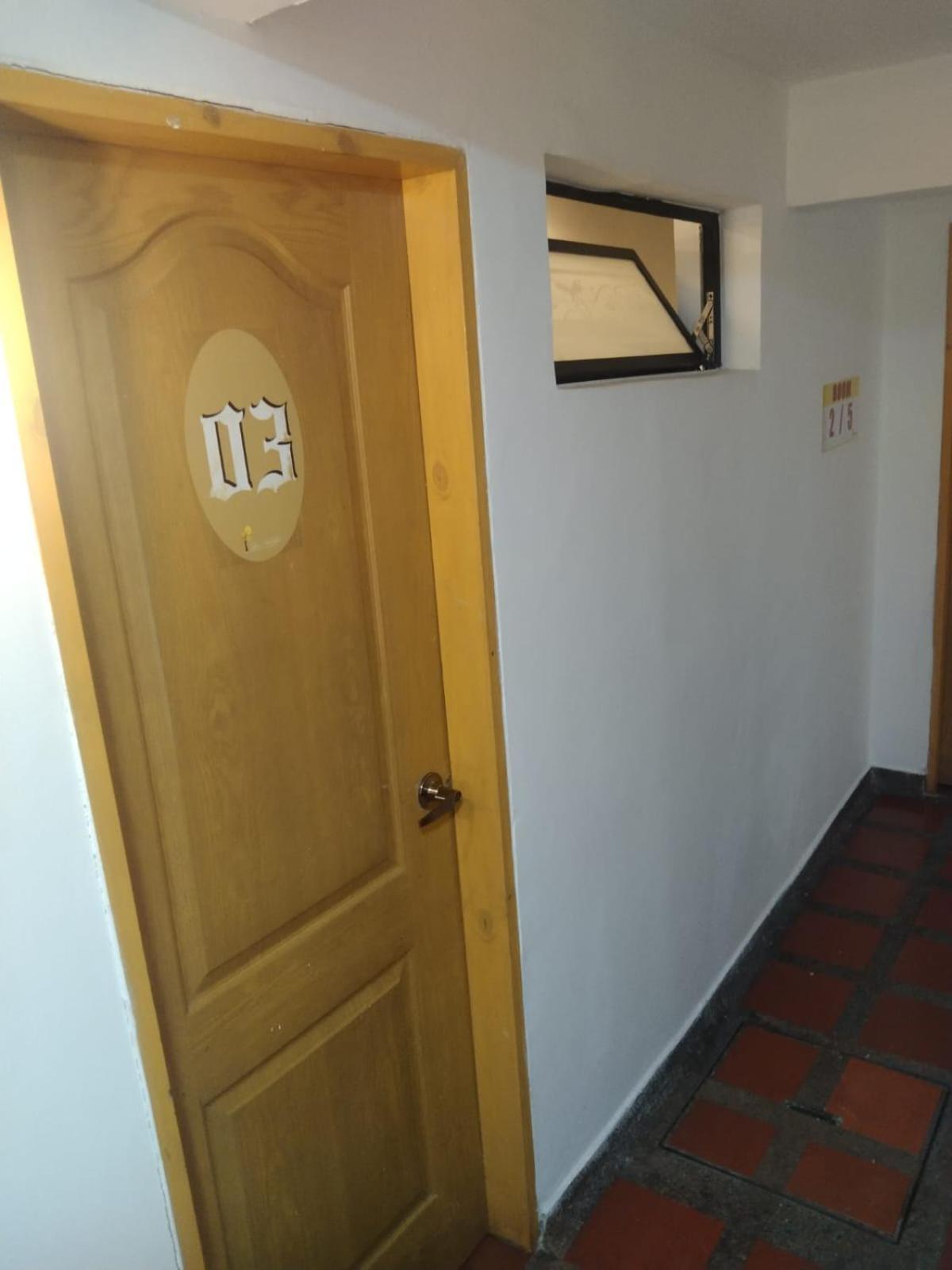 Habitación Individual con baño privado
