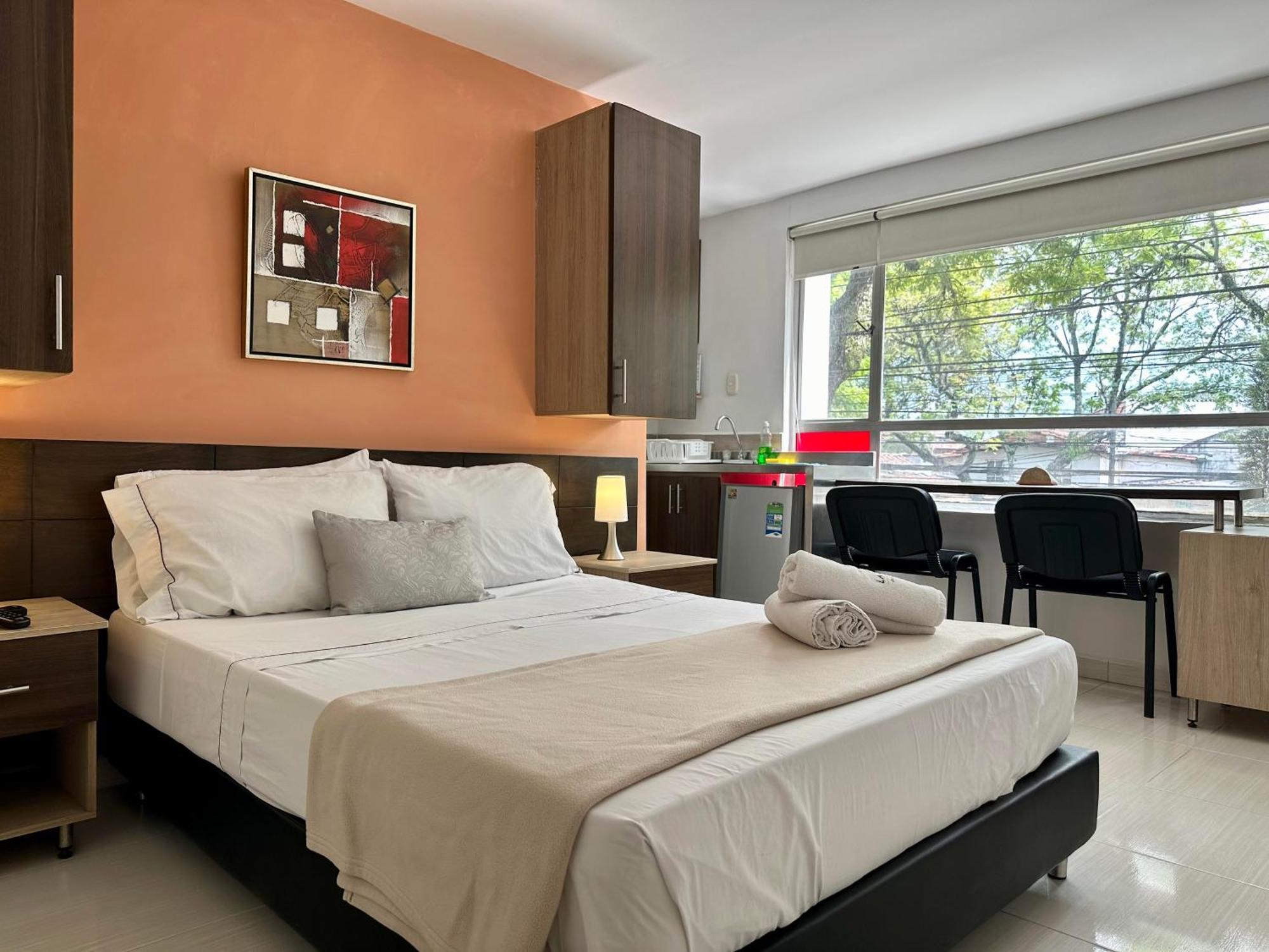 Habitación Doble con vistas a la calle