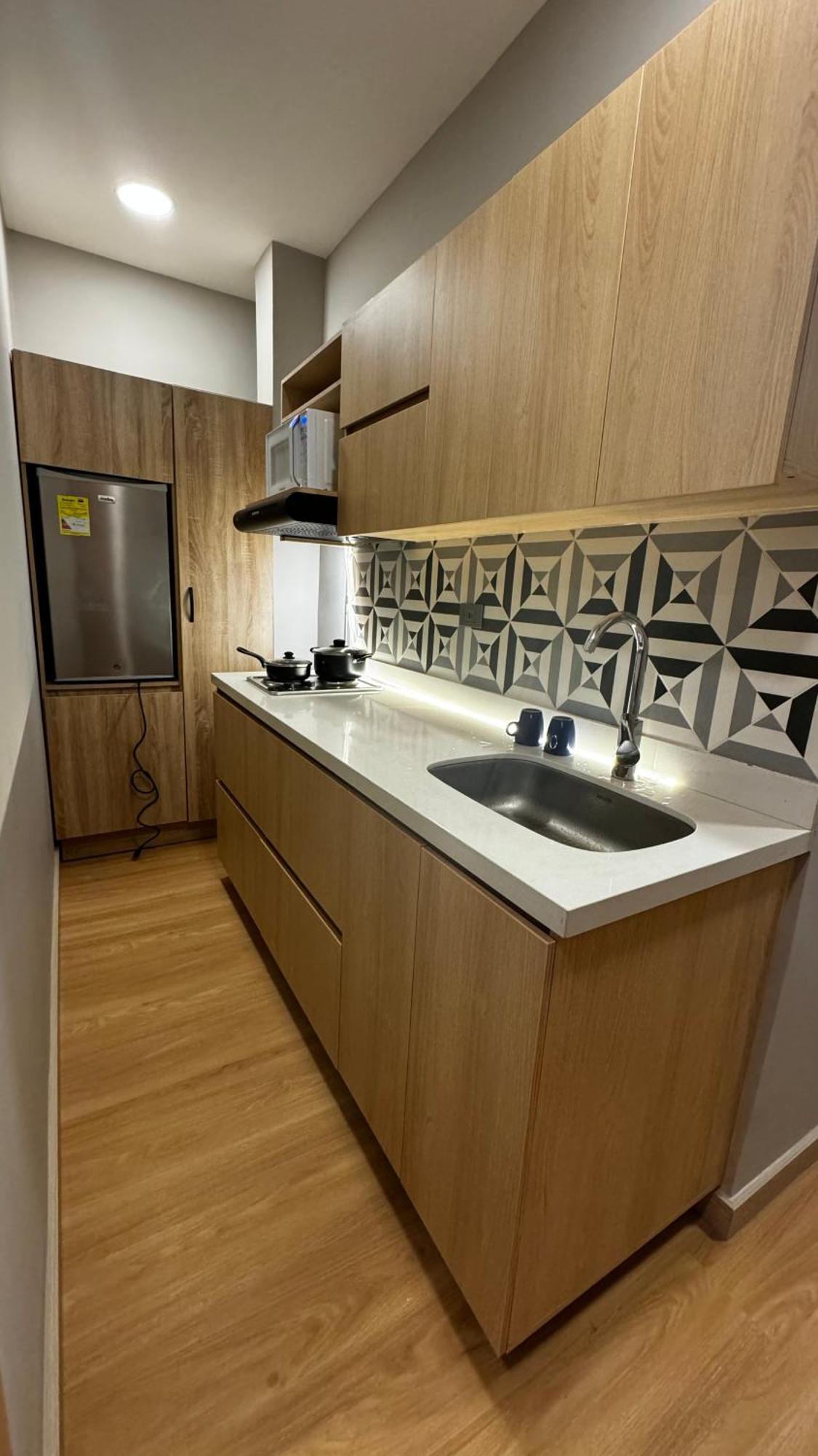 Apartamento con balcón