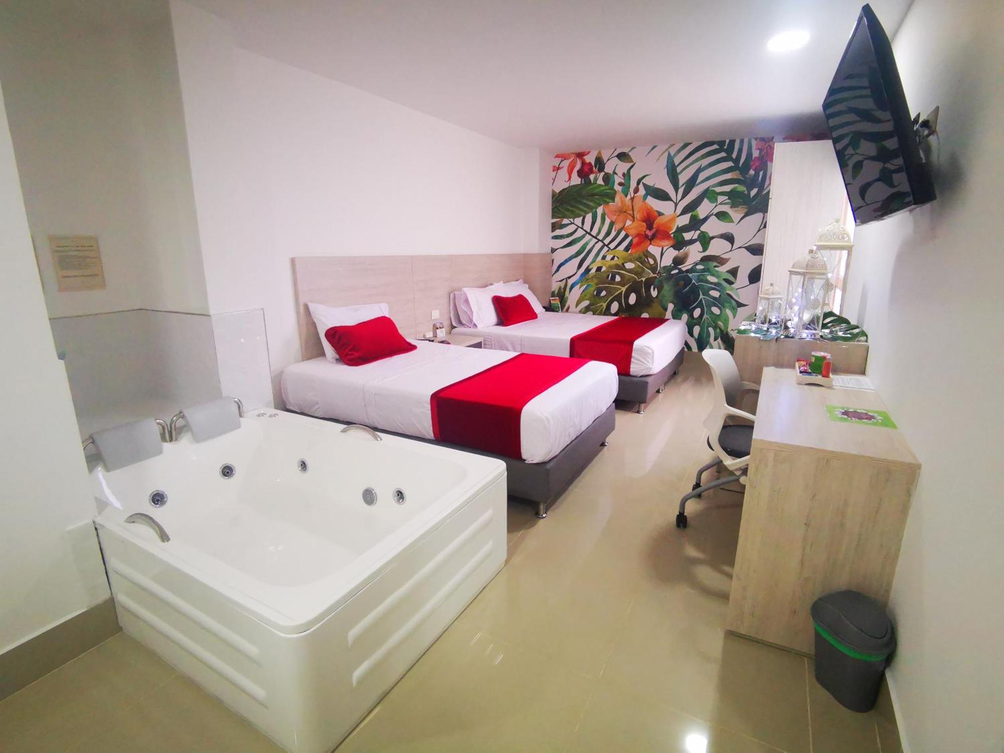Deluxe Room,1607639284:JPEG
