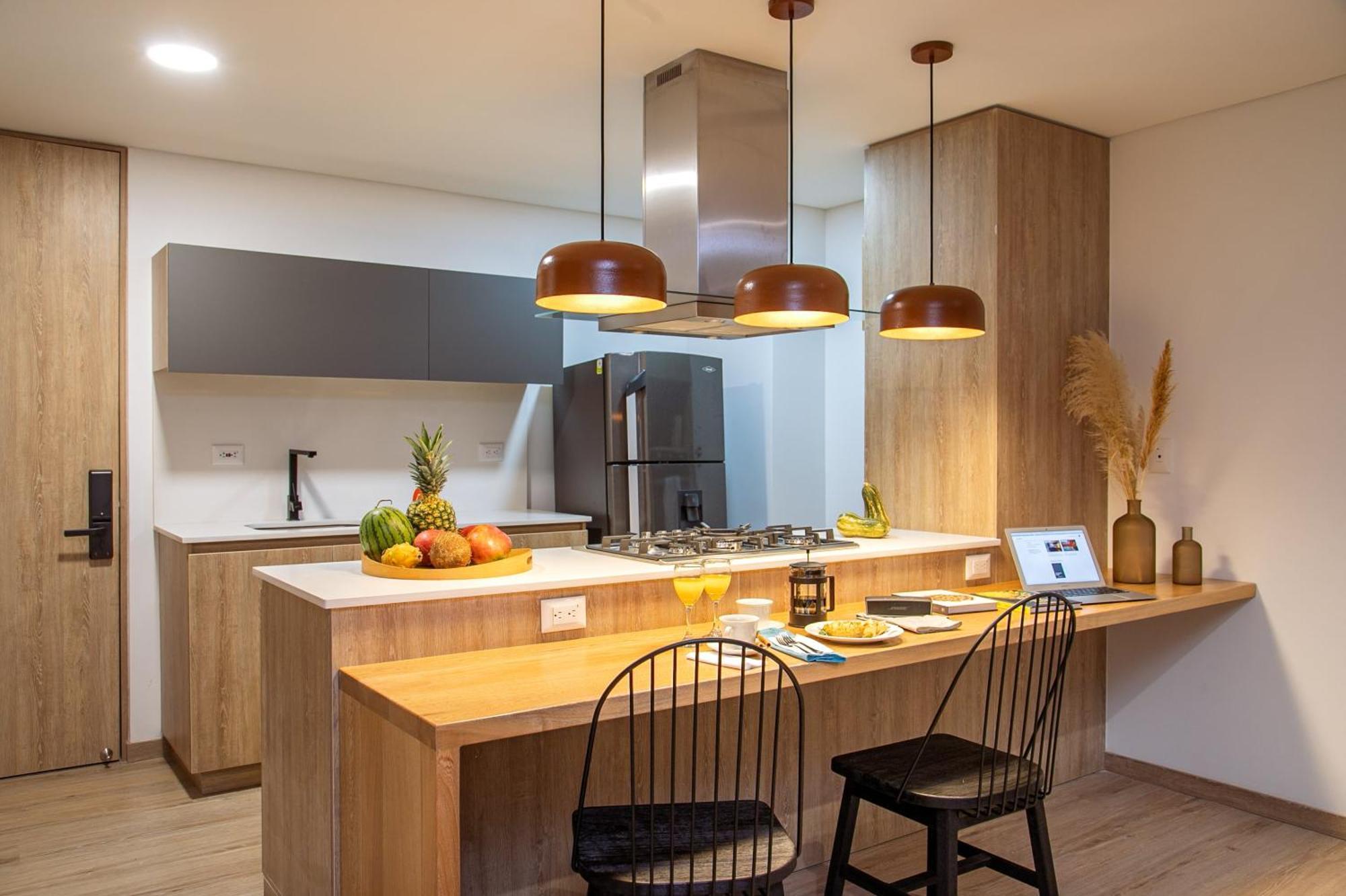 Three-Bedroom Deluxe Apartment