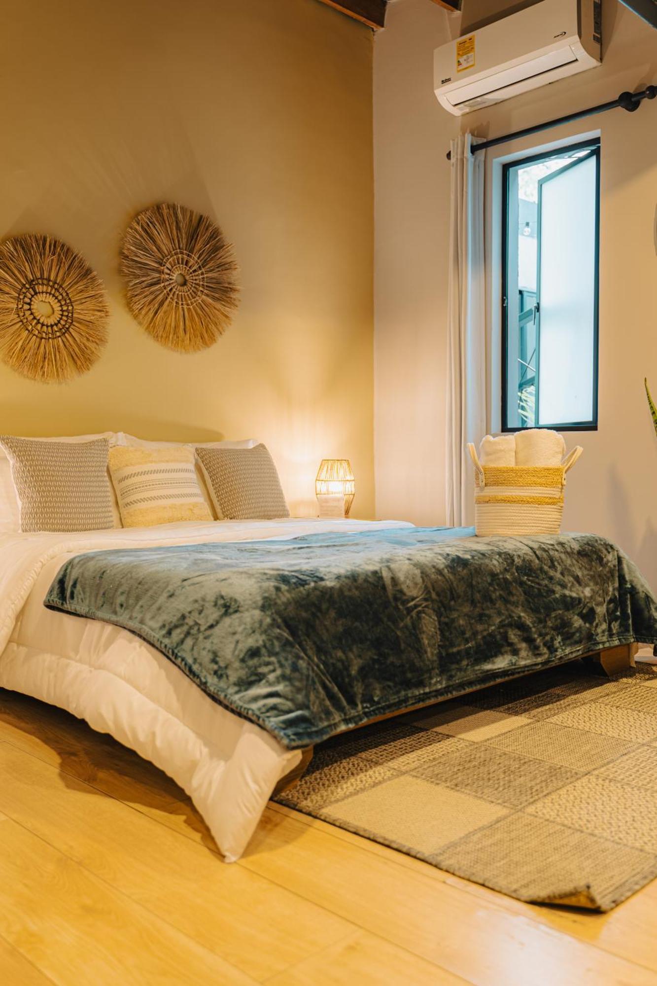 Deluxe Junior Suite,1659588737:JPEG