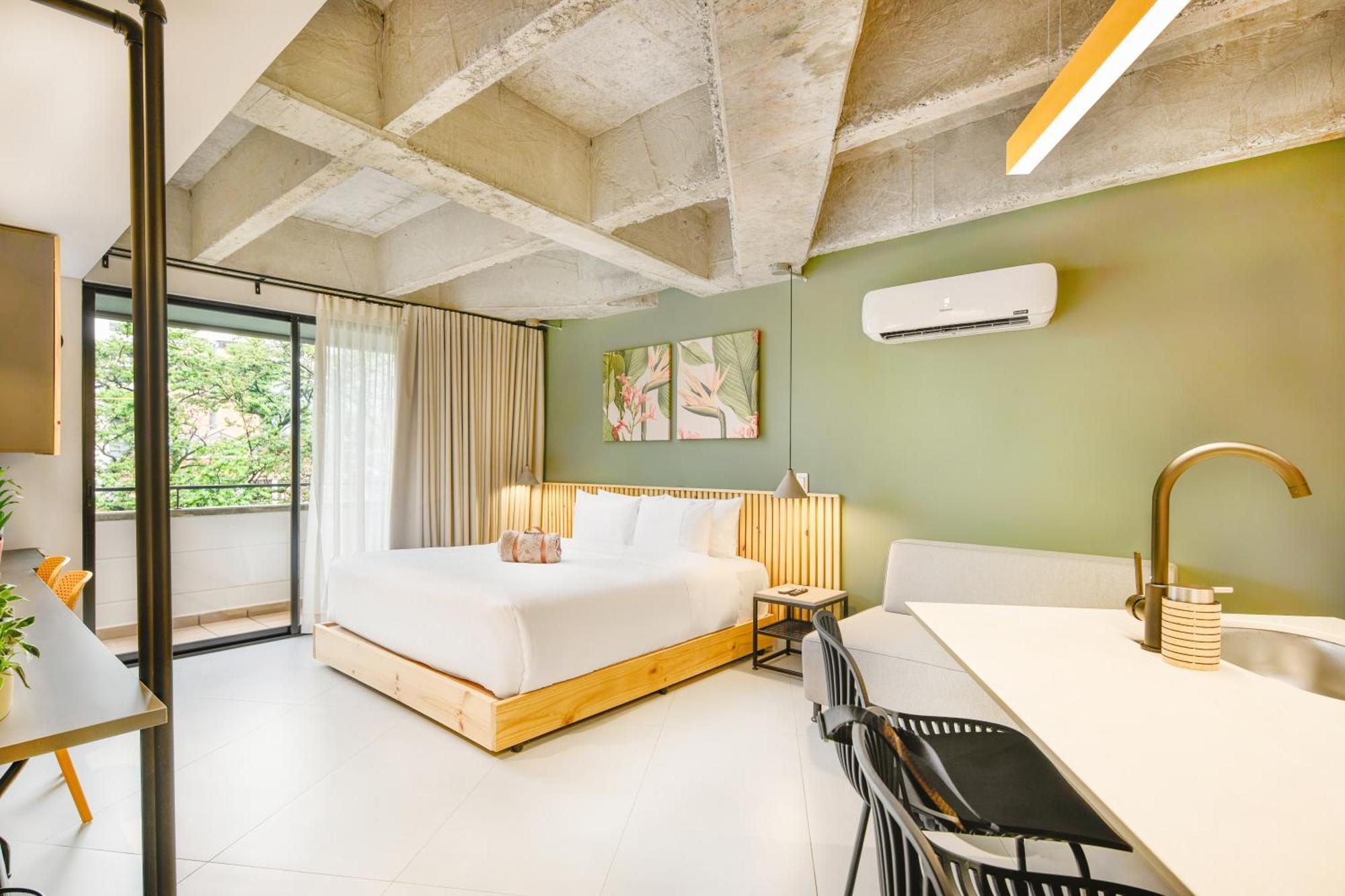 Suite Balcony