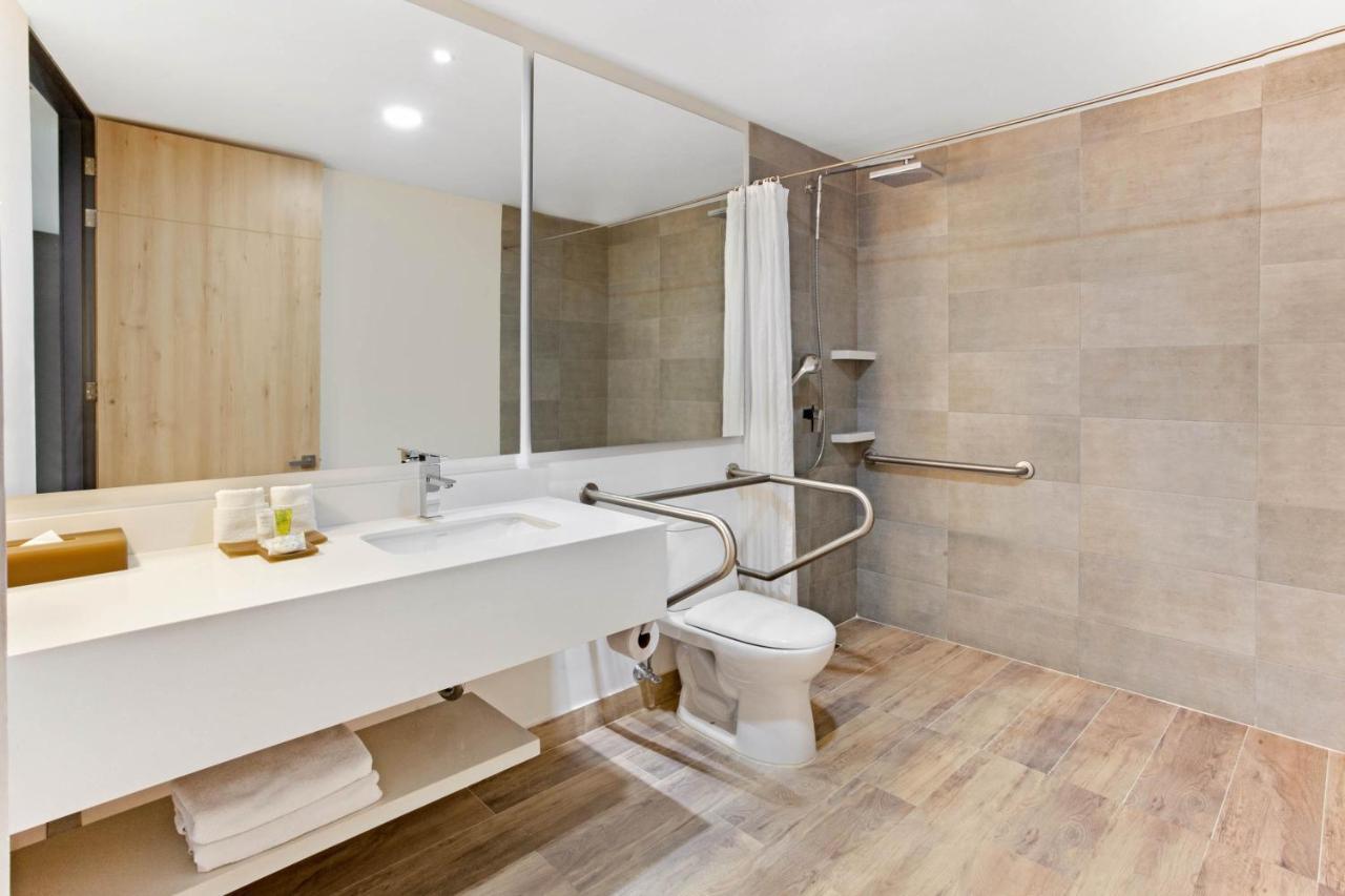 Habitación con cama extragrande - Adaptada para personas de movilidad reducida
