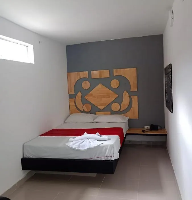 Hotel Lax 66-1