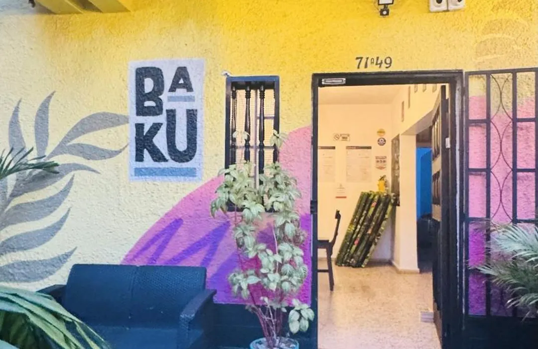Baku Laureles Hostel-1
