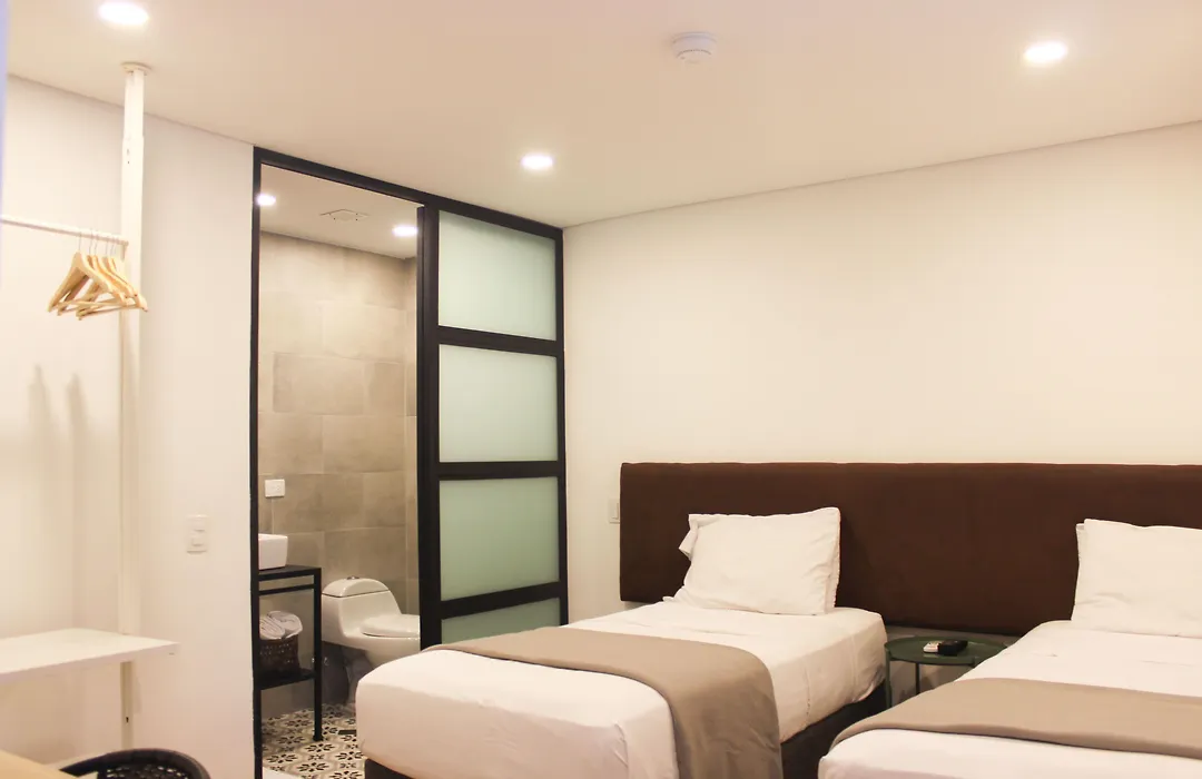 574 Hotel-1