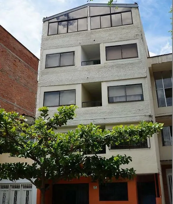 Habita Estudios Laureles-1