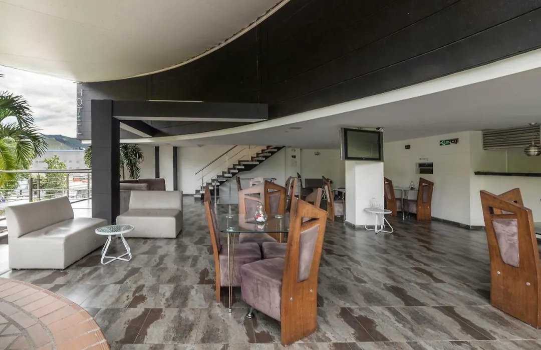 Ayenda 1236 Platinum Plaza-1
