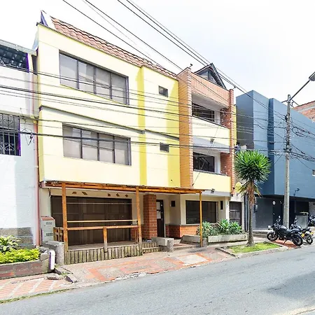 Hotel Medallo City-2