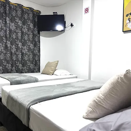 Hotel Guayacanes 70-3