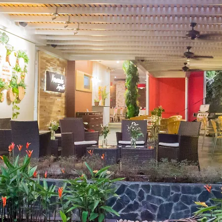 Novelty Suites Hotel - Oviedo Mall-2