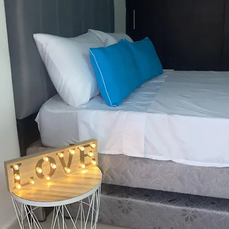 Hotel George House Medellin-3
