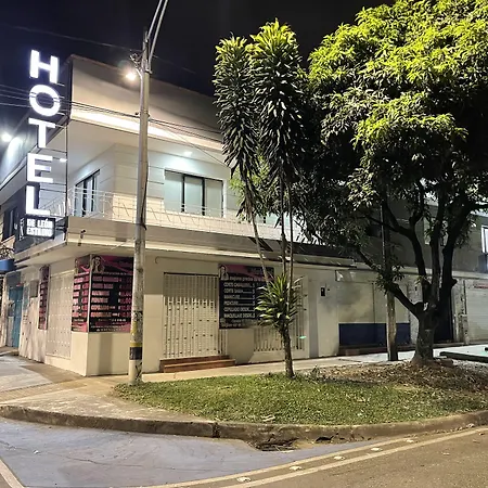 Hotel De León Estadio-3