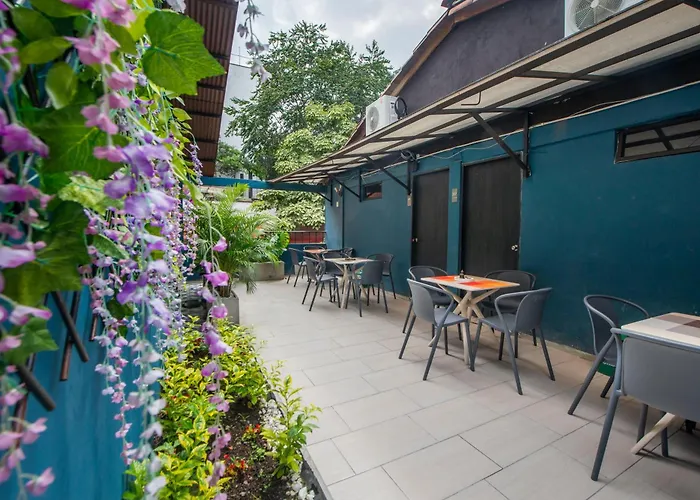 Hoteles en MedellinBali At Poblado