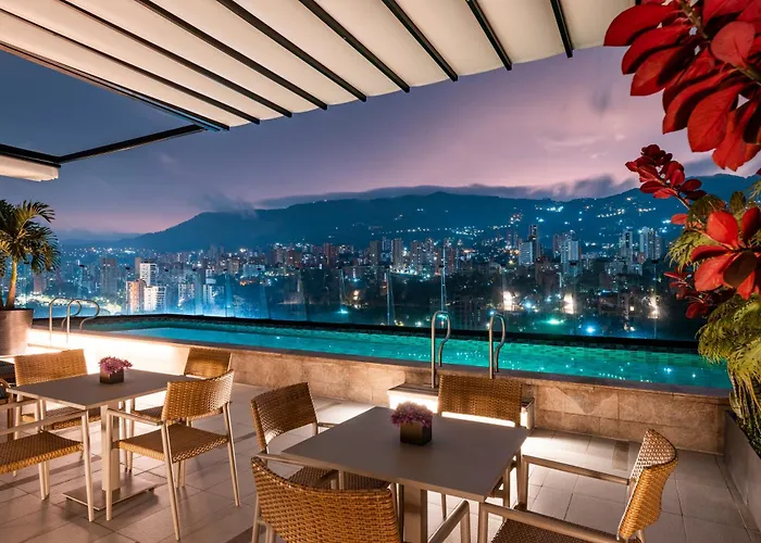 Hotel York Medellin, Curio Collection By Hilton