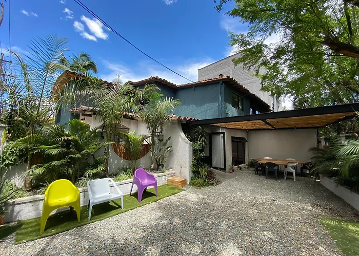 Hotel Casa Mosaiko Patio Bonito Medellín