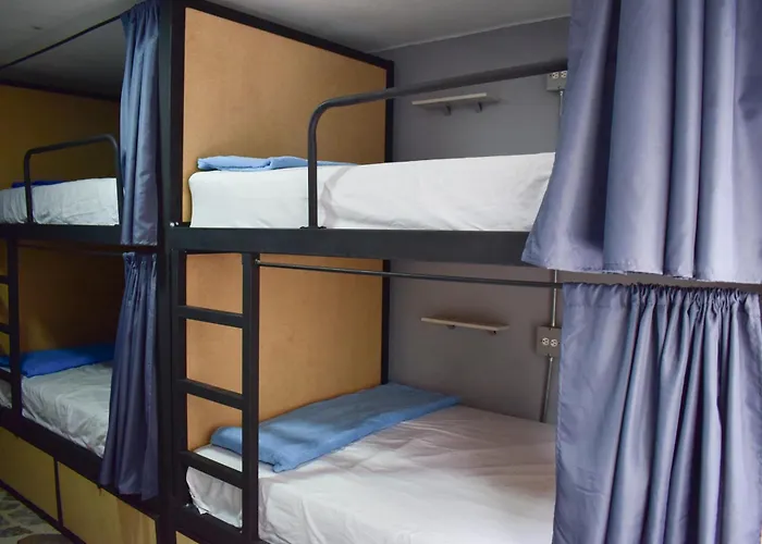 Almanik Viajero Hostel Medellín