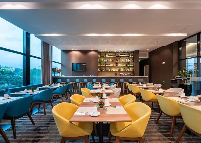 Hoteles en MedellinEstelar Square