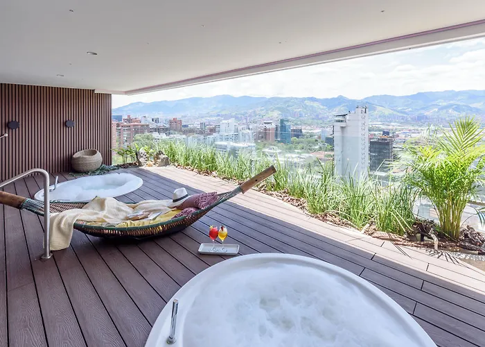 Diez Hotel Categoría Colombia Medellín