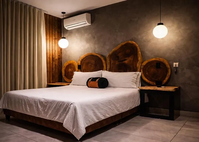 Hotel Zelva Negra Medellín