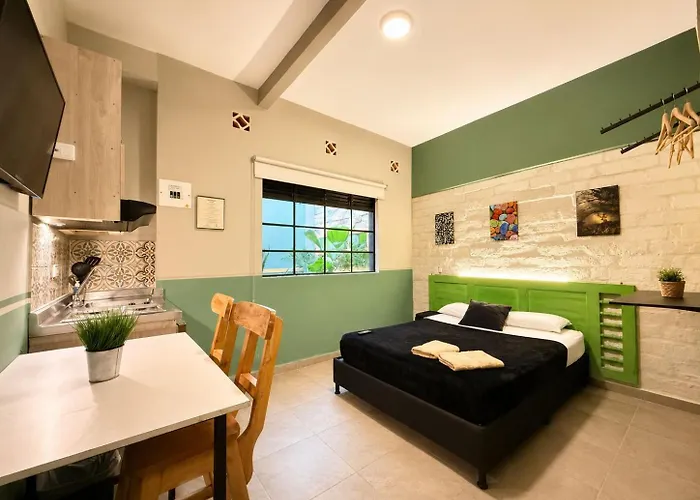 Hotel La Gruta Coliving Medellín